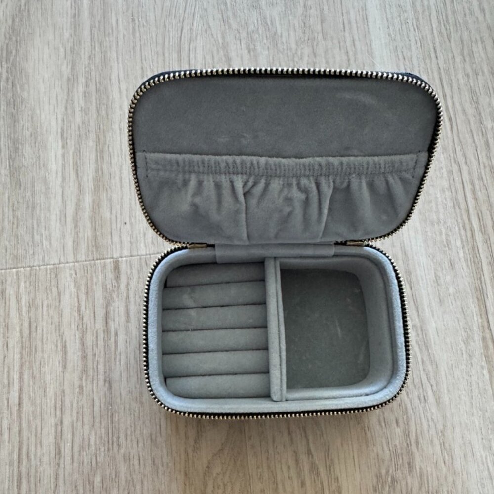 Jewelry box - Black